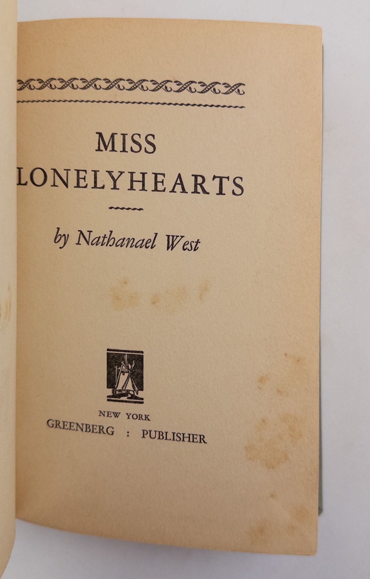 Product Image for MISS LONELYHEARTS